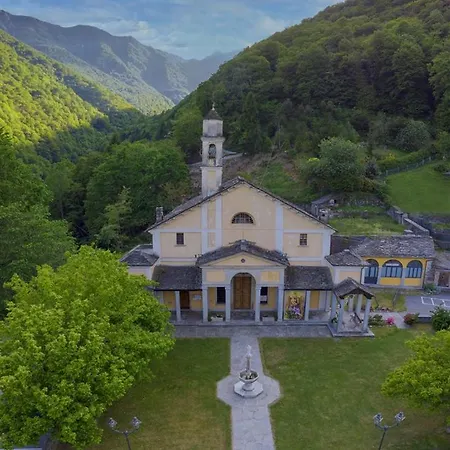 Domek alpejski Casa San Bartolome Ornavasso